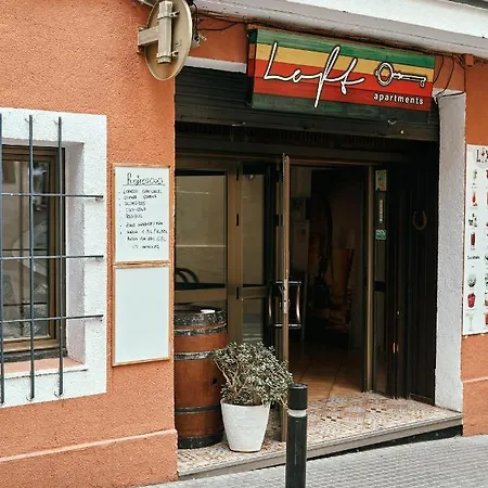 Lagom New, 5 Min Walk From The Sea Hostel *