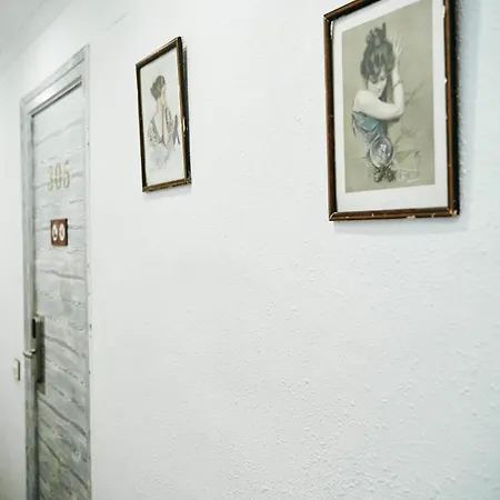 Lagom New, 5 Min Walk From The Sea Hostel Lloret de Mar
