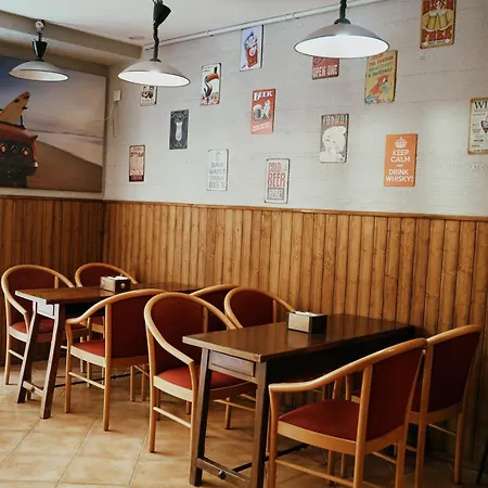 Lagom New, 5 Min Walk From The Sea Hostel *