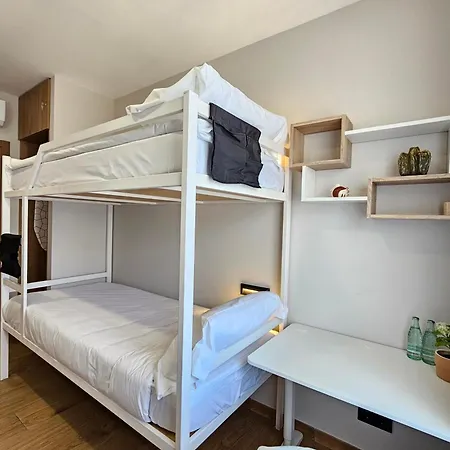 Lagom New, 5 Min Walk From The Sea * يوريت دي مار