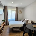 Hostel Lagom New, 5 Min Walk From The Sea *
