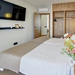 Lagom New, 5 Min Walk From The Sea Хостел Льорет-де-Мар