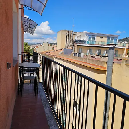 Lagom New, 5 Min Walk From The Sea 료렛 드 마르