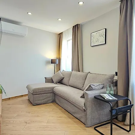 Lagom New, 5 Min Walk From The Sea Vandrerhjem *