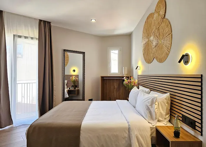 Lagom New, 5 Min Walk From The Sea Hostel Lloret de Mar